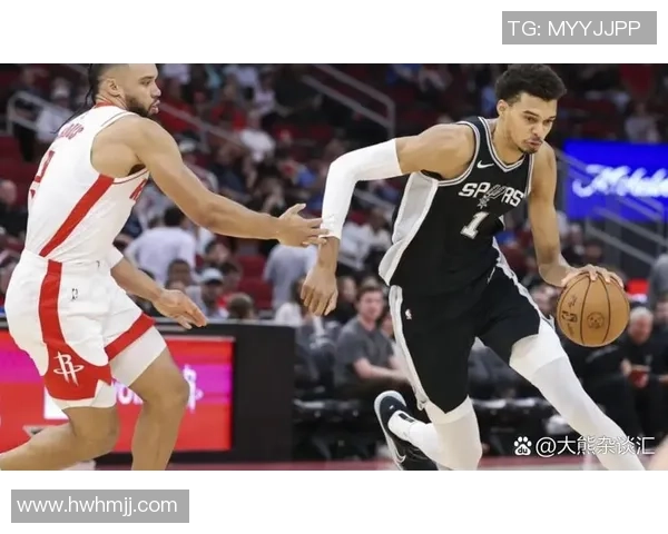 火箭与马刺季后赛第三场精彩对决谁能笑到最后全场焦点回顾与分析